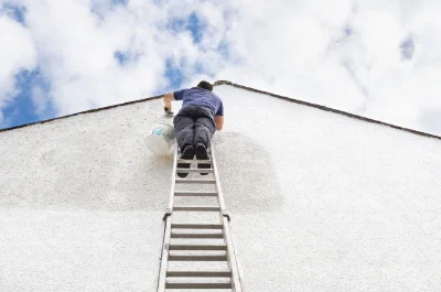 Peinture extérieure à Courties — façades et ravalement